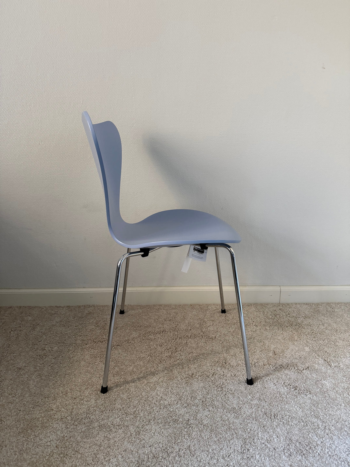 Fritz Hansen Seiska tuoli - Laventelin Sininen