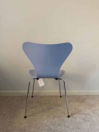 Fritz Hansen Seiska tuoli - Laventelin Sininen