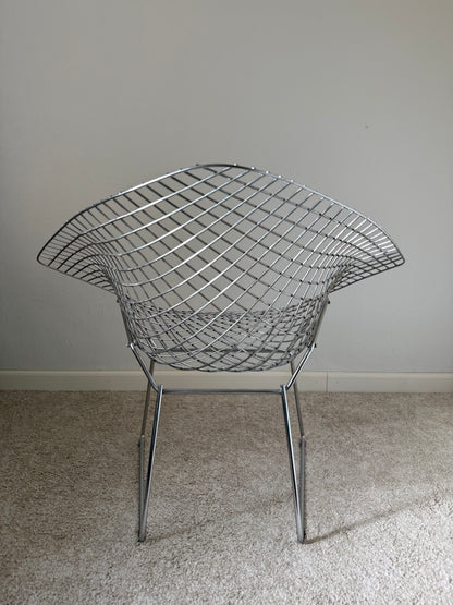 Harry Bertoia Diamond nojatuoli - Kromi